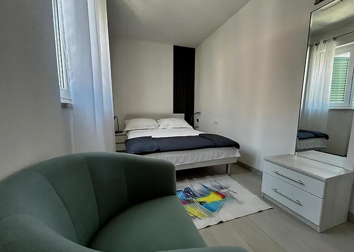 Apartment Sjever Makarska